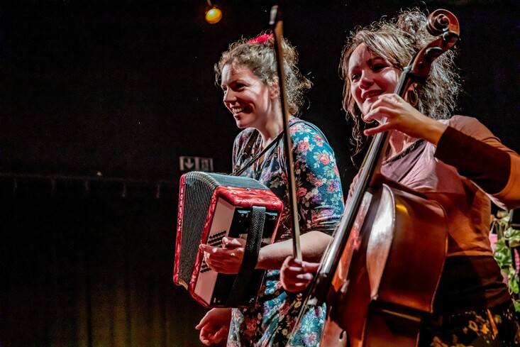 Verteltheater: Maan en Merlijn met liedjes 4+